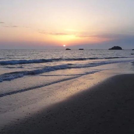 Stefanias Prasoudi Beach Ágios Matthaíos Esterno foto