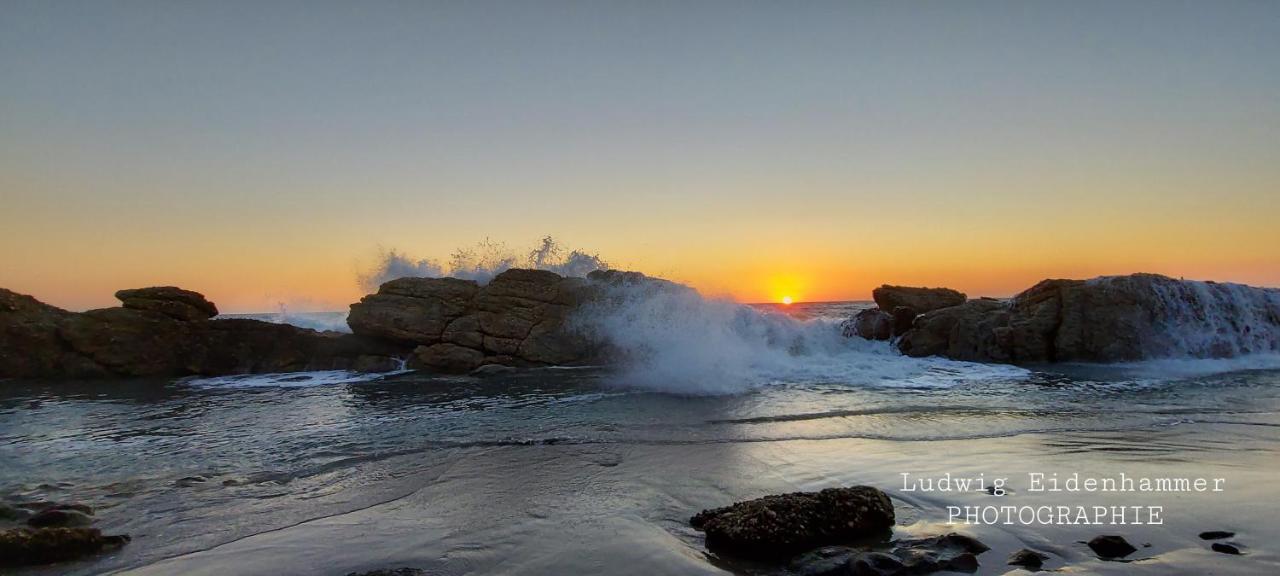 Stefanias Prasoudi Beach Ágios Matthaíos Esterno foto